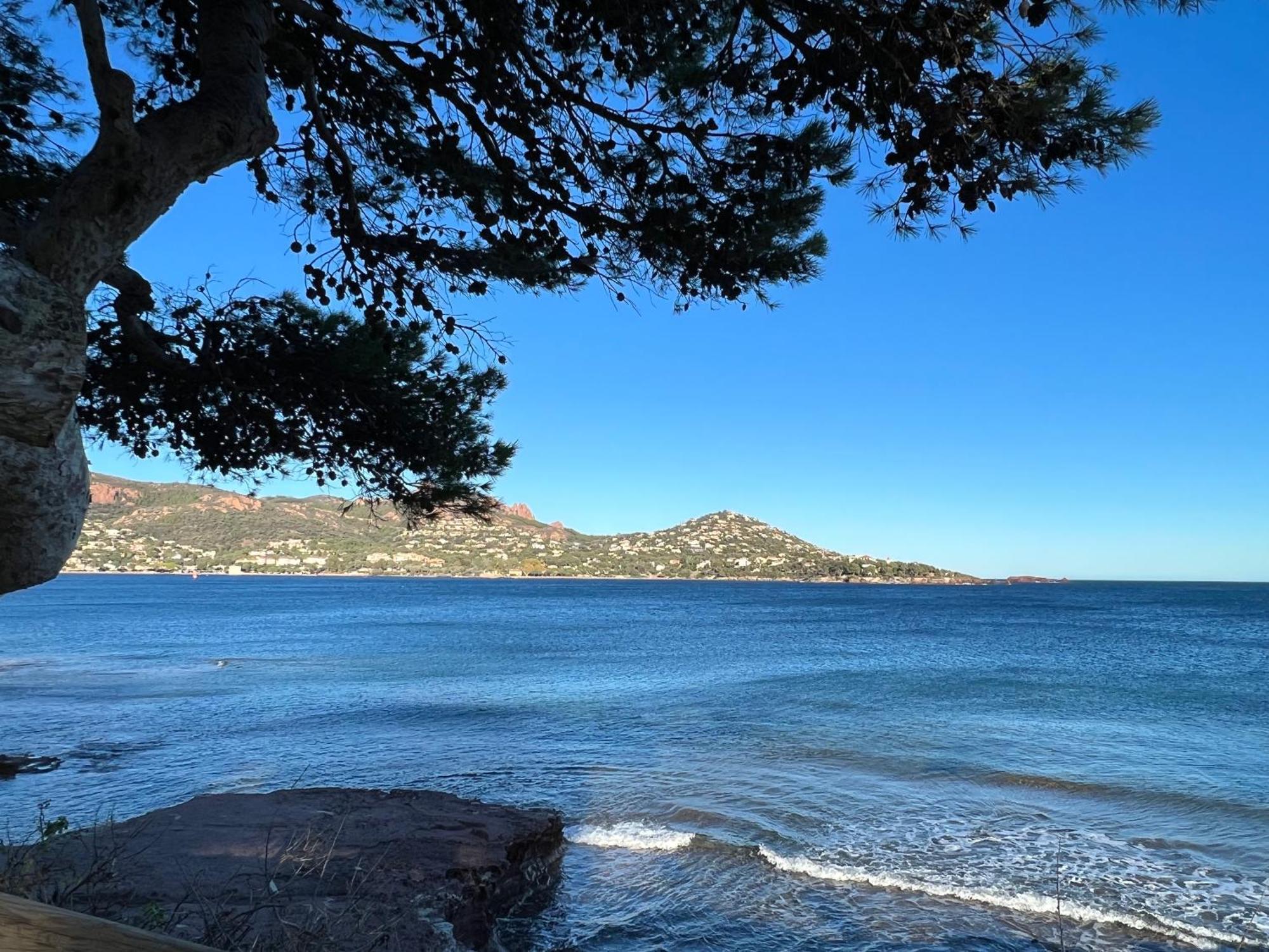 Studio Climatise Vue Mer A Proximite De La Plage Сен-Рафаель Екстер'єр фото